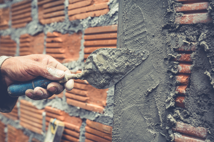 What Happens If You Delay Stucco Repairs in Florida Homes