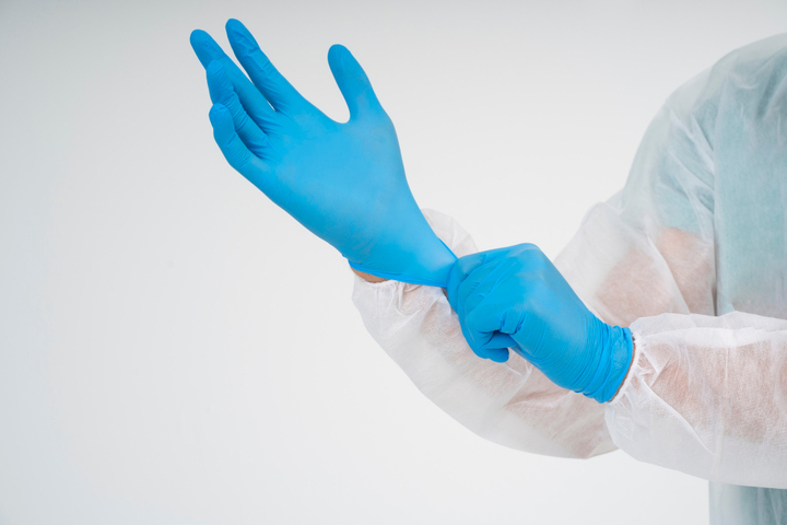 The Ultimate Guide to Nitrile Gloves: Benefits, Uses