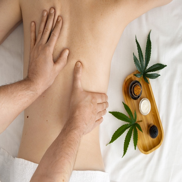 Why is the Choice of Oil Paramount in Ayurvedic Massage Therapy