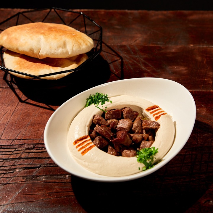Top 10 Mediterranean Dishes to Try with Hummus