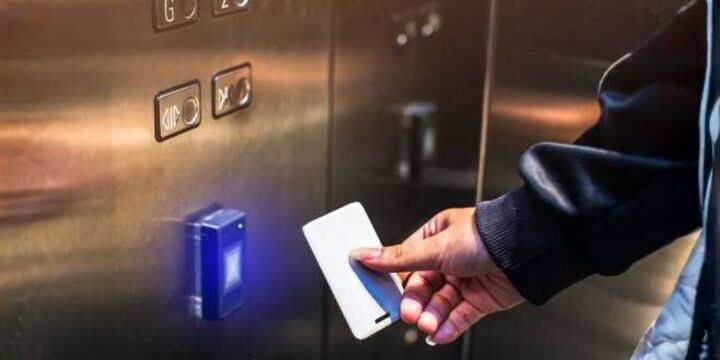 Guide to the Role of PG Cards in Modern Elevator Systems