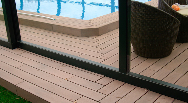 Instalación tarima exterior de madera en Valencia - Stildicaxi