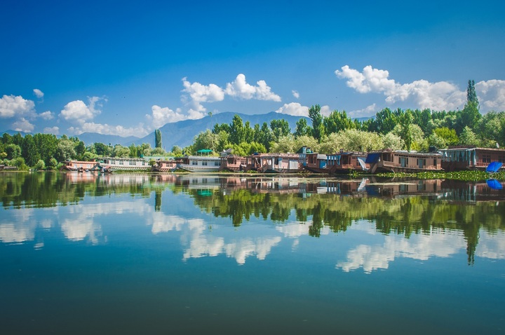 Kashmir Tour Packages | IMA Holiday Valley of Paradise