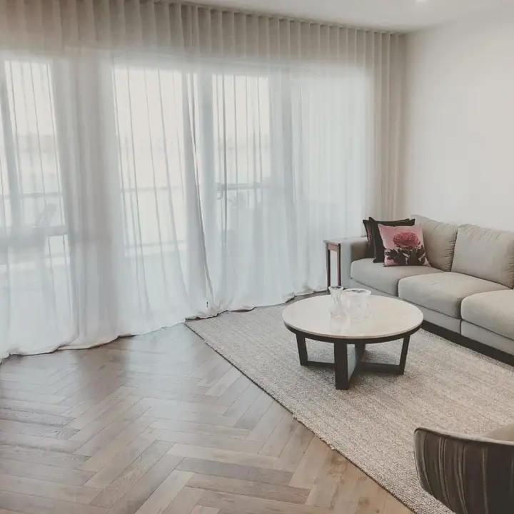 Get Sheer Curtains Dubai | Premium Fabric &amp; Styles | 30% OFF